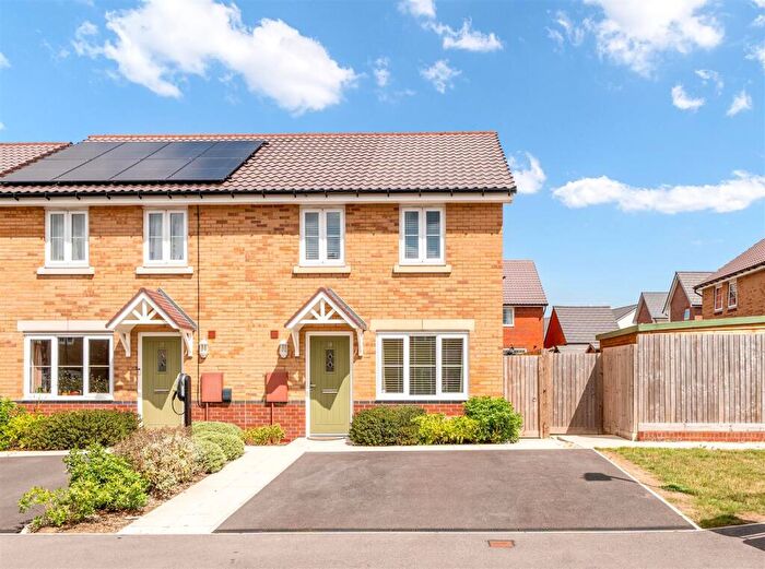 3 Bedroom Semi-Detached House To Rent In Artemus Silvey Close, Great Oldbury, GL10