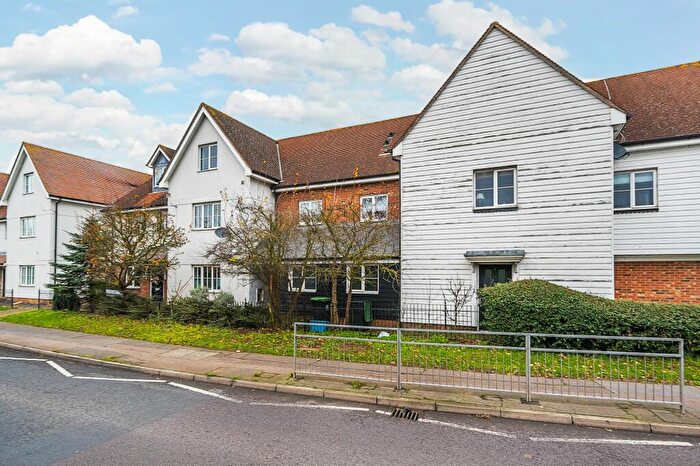 2 Bedroom Maisonette For Sale In Queens Terrace, Ongar, CM5