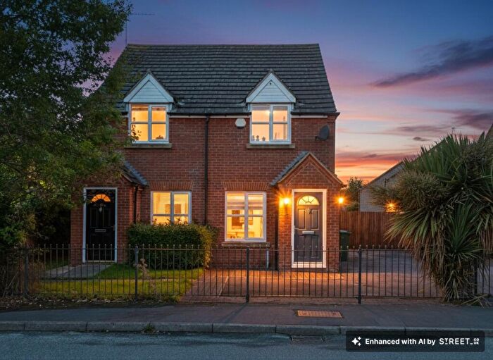 2 Bedroom Semi Detached House For Sale In Boughton Lane, Clowne, S43