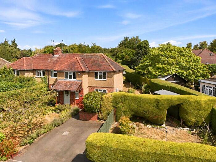 3 Bedroom Semi-Detached House For Sale In Manor Road, Wheathampstead, St. Albans, Hertfordshire, AL4