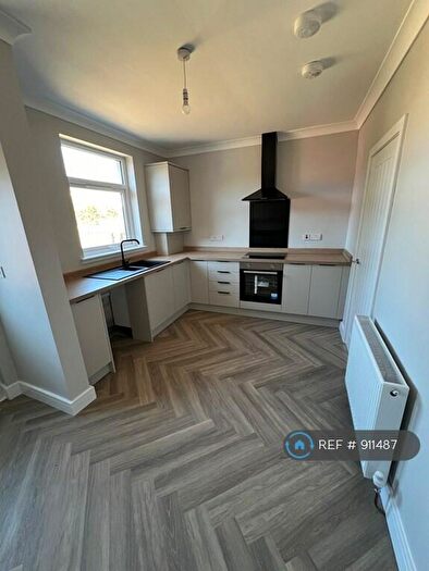 3 Bedroom End Of Terrace House To Rent In Westlea Place, Airdrie, ML6