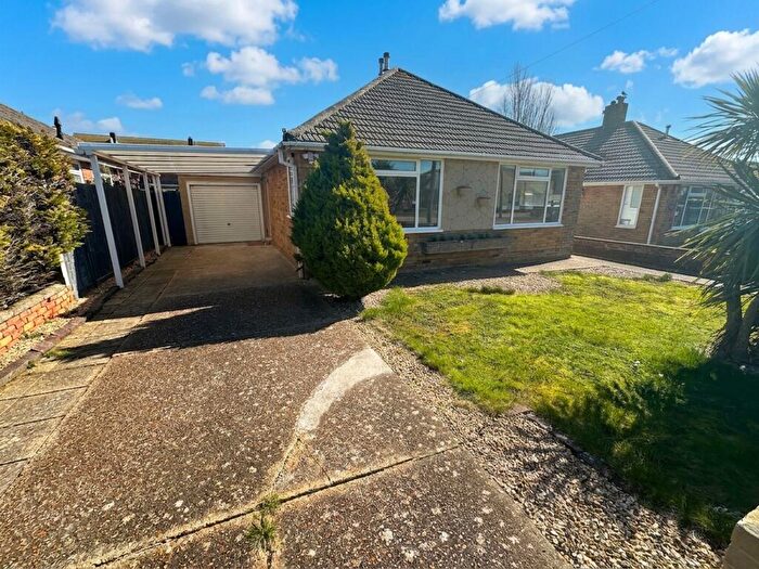 2 Bedroom Property To Rent In Phyllis Avenue, Peacehaven, BN10