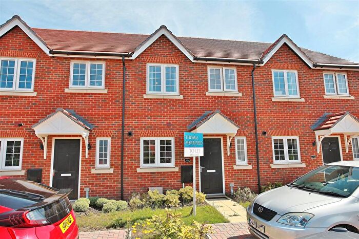 2 Bedroom Terraced House To Rent In Littleworth Road, Benson, OX10