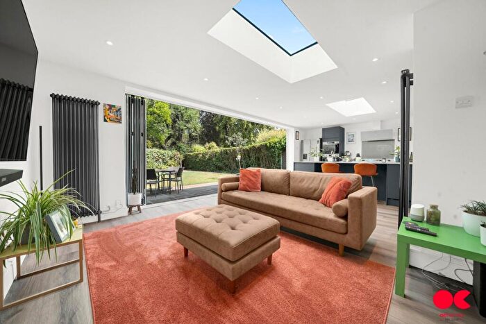 3 Bedroom Detached House For Sale In Balgores Lane, Gidea Park, RM2