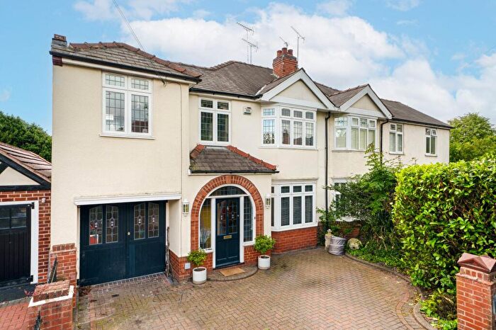 3 Bedroom Semi-Detached House For Sale In Woodland Avenue, Kidderminster, DY11