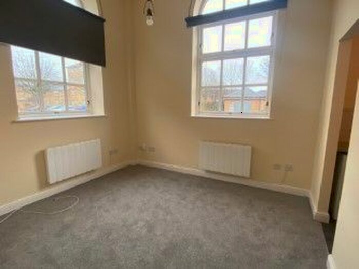 1 Bedroom Flat To Rent In Harston Drive, Enfield, EN3