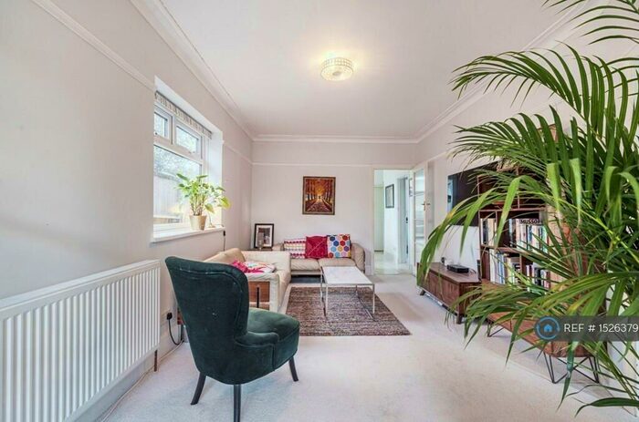 3 Bedroom Bungalow To Rent In Briarwood Drive, Northwood Hills, HA6