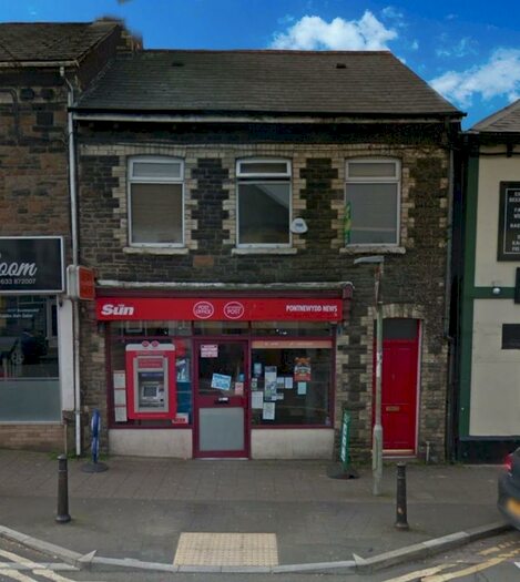 2 Bedroom Flat To Rent In Commercial Street, Pontnewydd, Cwmbran, NP44