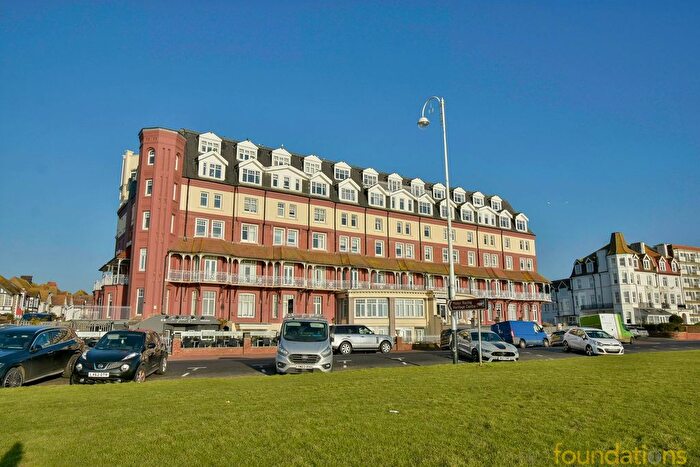 1 Bedroom Property For Sale In De La Warr Parade, Bexhill-On-Sea, TN40