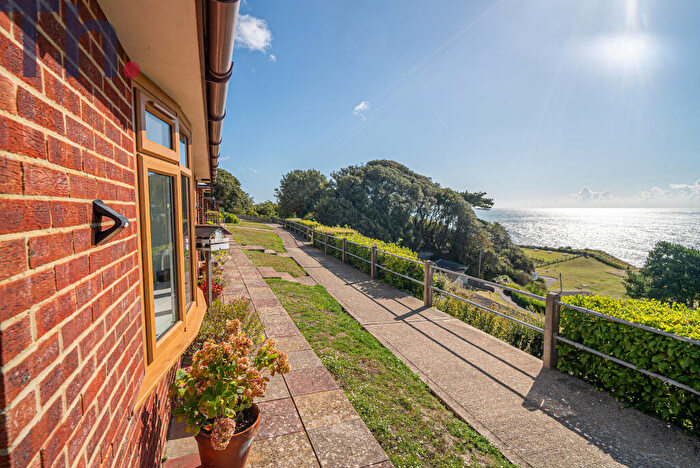 3 Bedroom Maisonette For Sale In Ventnor, Isle Of Wight, PO38