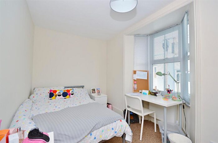 5 Bedroom House To Rent In Kingsbury Road, Brighton, BN1