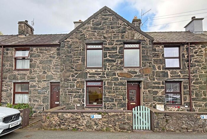 2 Bedroom Terraced House For Sale In Blaen Y Ddol, Llanberis, Caernarfon, Gwynedd, LL55