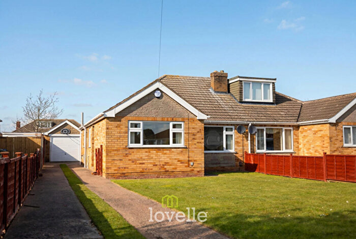 3 Bedroom Semi-Detached Bungalow For Sale In Swaby Drive, Cleethorpes, DN35