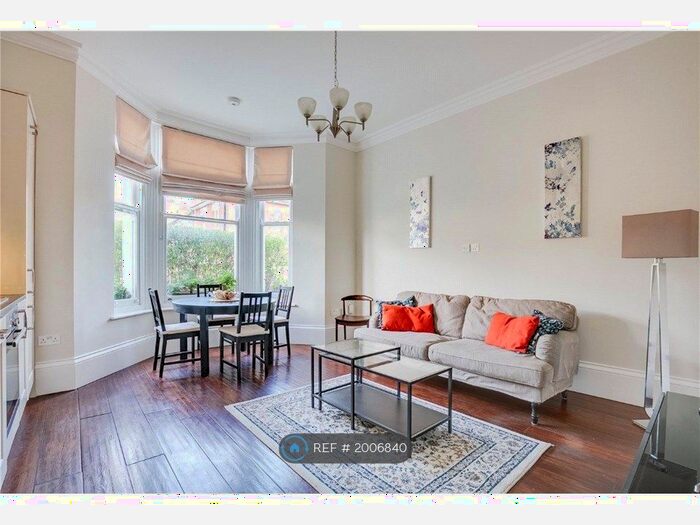 2 Bedroom Flat To Rent In Thornfield Road, London, W12