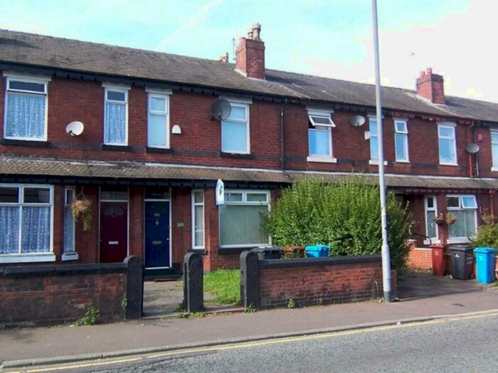 3 Bedroom Terraced House To Rent In Broom Lane, Levenshulme, Manchester, M19