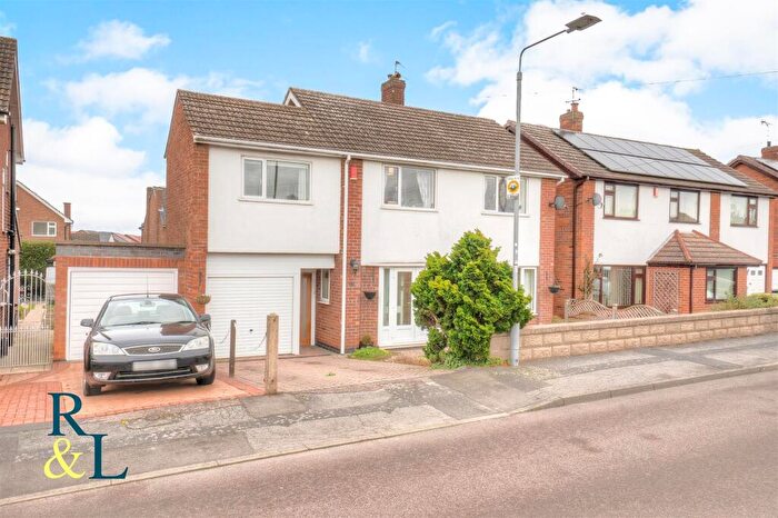 4 Bedroom Detached House For Sale In Lowlands Drive, Keyworth, NG12