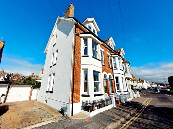 3 Bedroom Terraced House For Sale In Steyne Road, Seaford, BN25