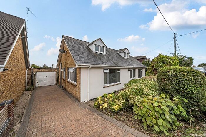 4 Bedroom Detached House For Sale In Blenheim Way, Horspath, OX33