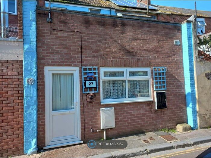 1 Bedroom Bungalow To Rent In Turton Street, Weymouth, DT4