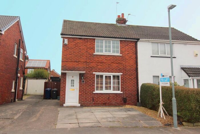 2 Bedroom Semi-Detached House To Rent In Alexandra Road, Walton-Le-Dale, Preston PR5