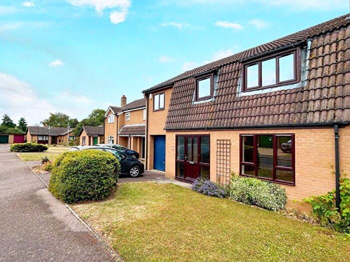 4 Bedroom Detached House To Rent In Abbey Fields, Ramsey, PE26