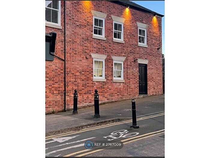 1 Bedroom Flat To Rent In Wellington Road South, Stockport, SK1