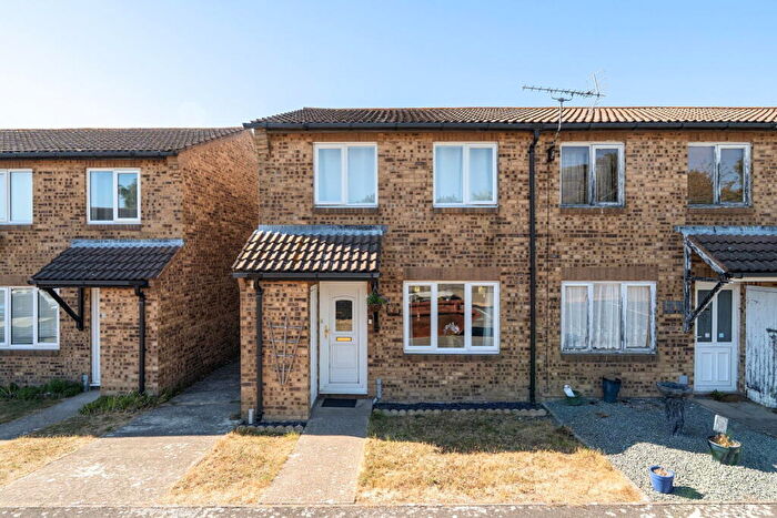 2 Bedroom End Of Terrace House For Sale In Glack Road, Deal, CT14