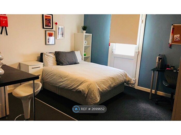 Studio To Rent In Broadgate, Coventry, CV1