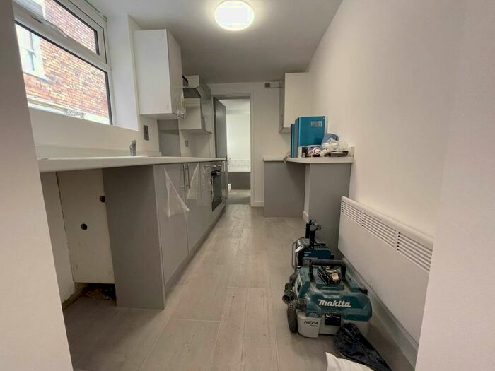 1 Bedroom Flat To Rent In Park Terrace, Llandrindod Wells, LD1