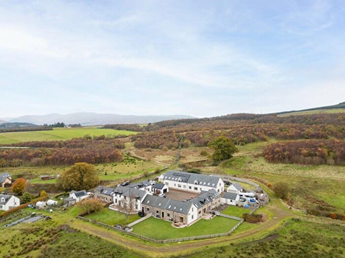 4 Bedroom Semi-Detached House For Sale In Old Barn Cottage, Camis Eskan Farm, Helensburgh, Dunbartonshire, G84