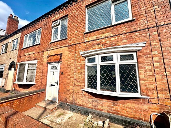 2 Bedroom Property To Rent In High Street, Dosthill, B77