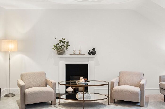 2 Bedroom Flat To Rent In Bolton Gardens, South Kensington, SW5