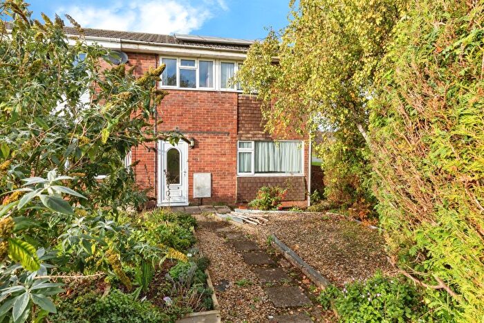 4 Bedroom End Of Terrace House For Sale In Blaisdon, Yate, Bristol, BS37