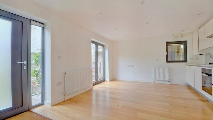 1 Bedroom Flat To Rent In College Lane, Dartmouth Park, London, NW5