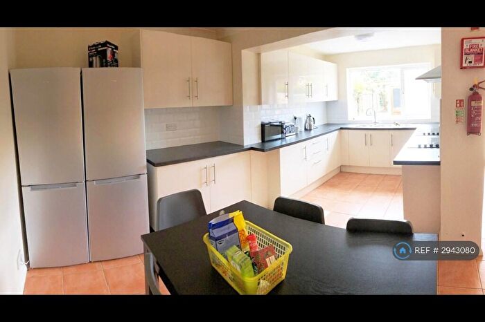 6 Bedroom Semi Detached House To Rent In Leng Crescent, Norwich, NR4