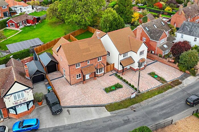 5 Bedroom Detached House For Sale In Lower Street, Quainton, Aylesbury, HP22