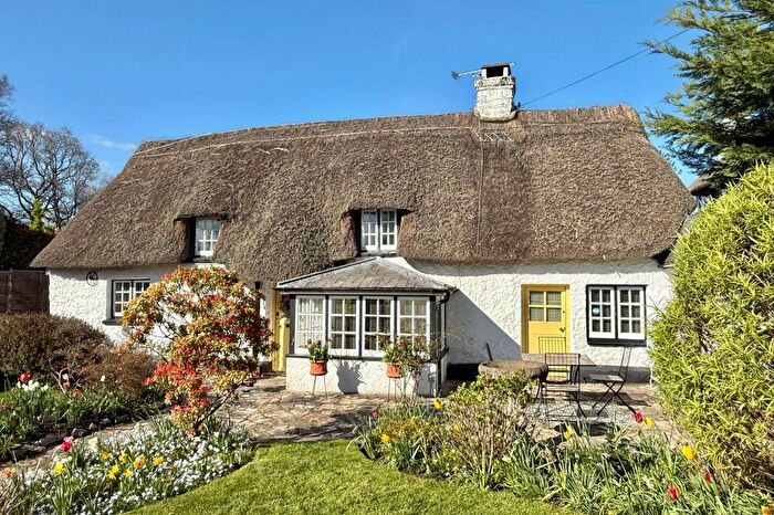 4 Bedroom Cottage For Sale In Cottage, Verwood, BH31