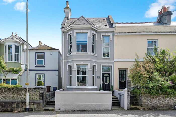 4 Bedroom End Of Terrace House For Sale In Milehouse Road, Plymouth, Devon, PL3