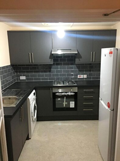 2 Bedroom Flat To Rent In Ashley Road, Bristol, BS6