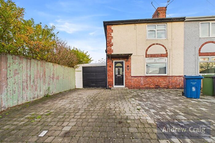 2 Bedroom Semi-Detached House For Sale In Ogle Grove, Jarrow, NE32