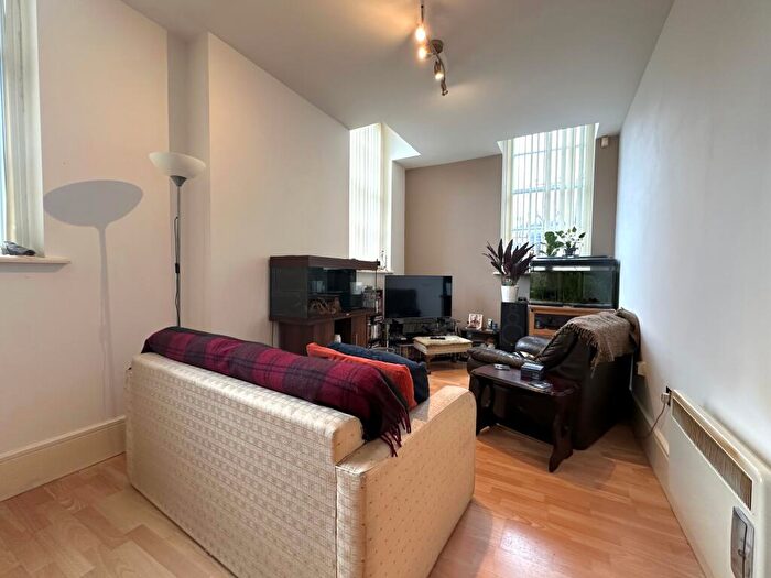 1 Bedroom Flat For Sale In Cinnabar House, Poulton Road, LA4