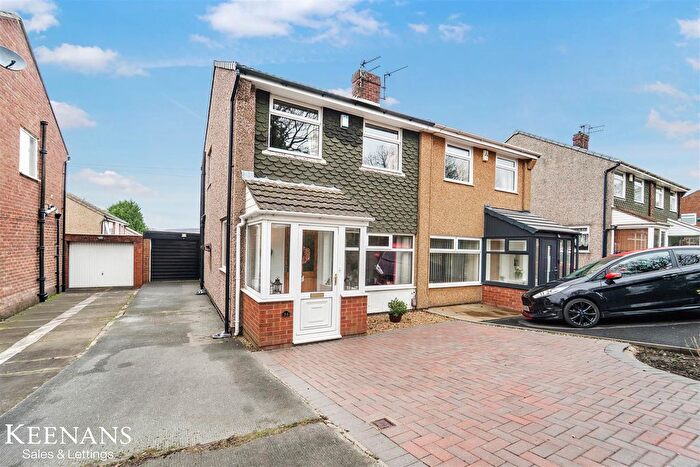 3 Bedroom Semi Detached House For Sale In Horden View, Blackburn, BB2