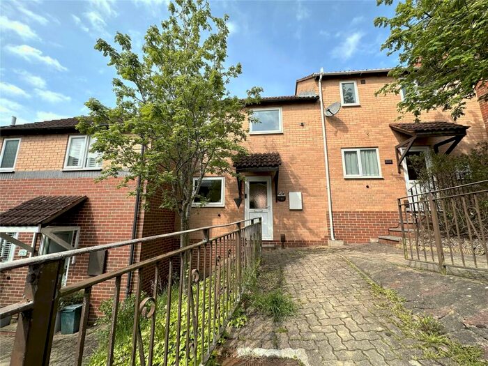 2 Bedroom Terraced House To Rent In Exwick, Exeter, EX4