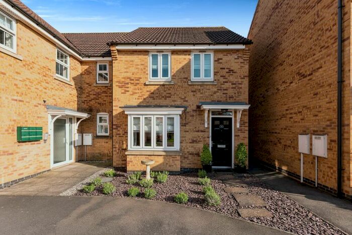 3 Bedroom House To Rent In Mayflower Mews, Grantham, NG31