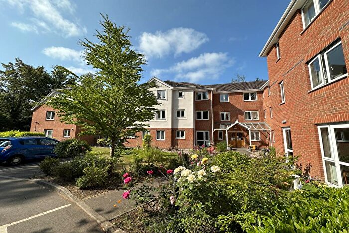 1 Bedroom Retirement Property For Sale In Ferndown, BH22