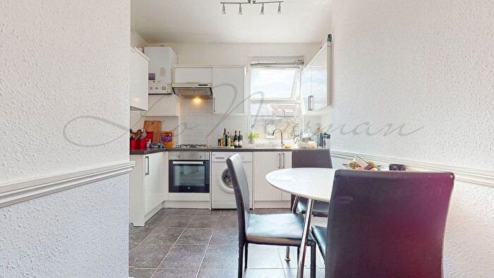 2 Bedroom Terraced House To Rent In Kenwyn Road, London, SW4
