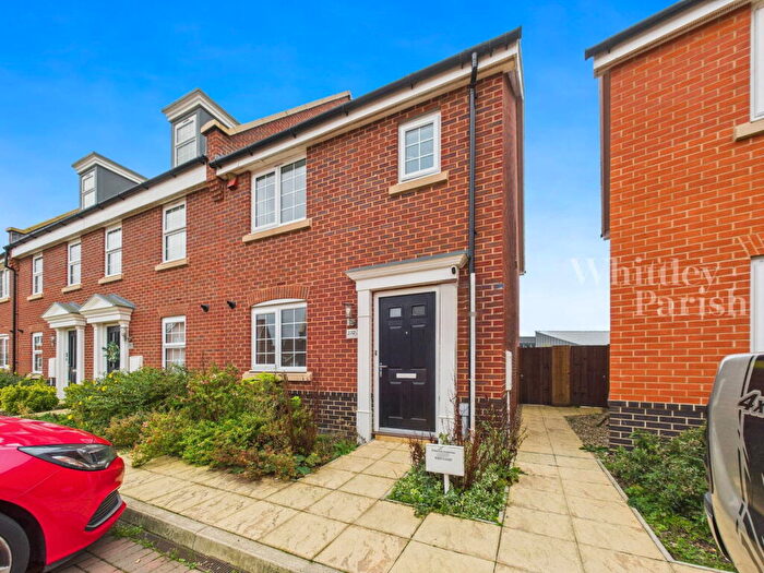 3 Bedroom End Of Terrace House For Sale In Tortoiseshell Drive, Attleborough, NR17