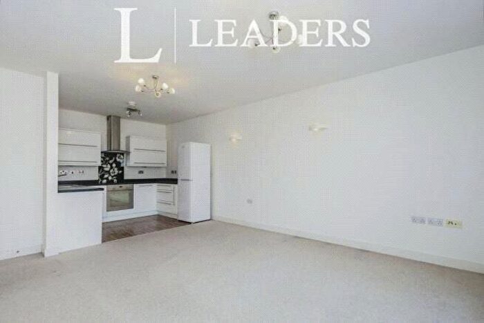 2 Bedroom Apartment For Sale In Queens Road, Chester, Cheshire, CH1