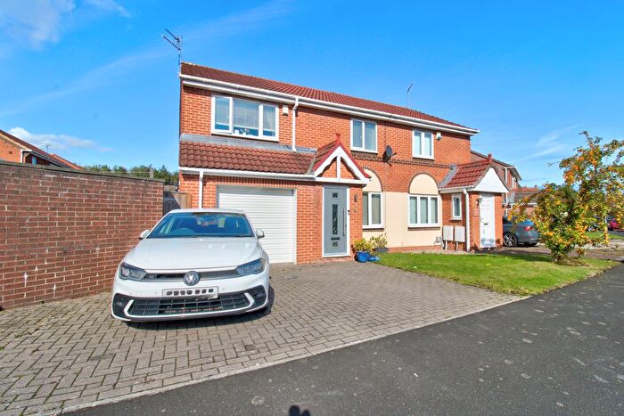 3 Bedroom Semi-Detached House For Sale In Fern Avenue, Cramlington, NE23