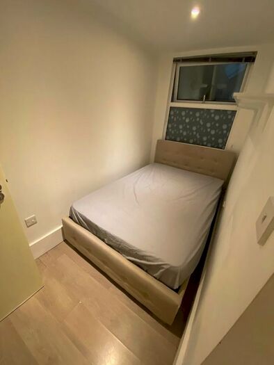 Studio To Rent In Lithos Road, London, NW3